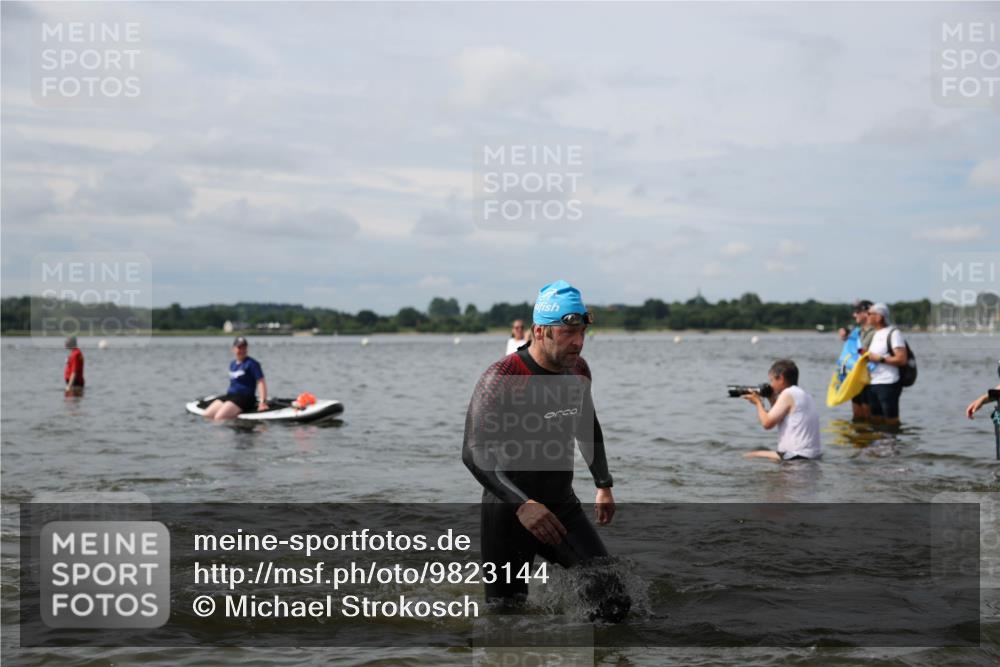 21.06.2026 - Viking Triathlon Michael Strokosch http://msf.ph/oto/9823144 21.06.2026 10:38:02 Schwimmen 80, 99, 171, 241, 285, 315, 449, 465 meine-sportfotos.de