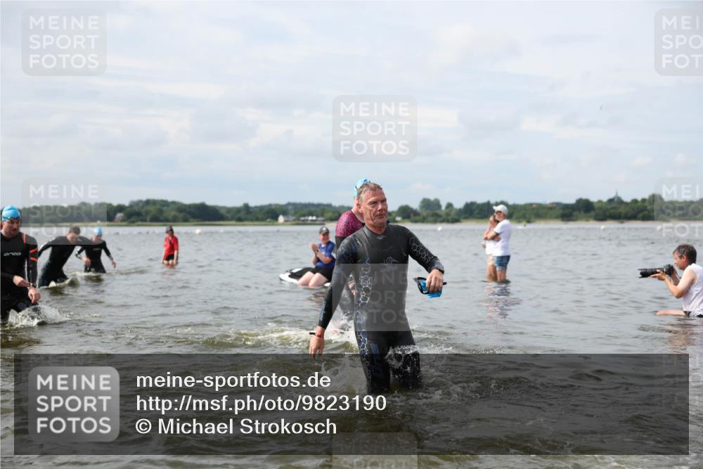 21.06.2026 - Viking Triathlon Michael Strokosch http://msf.ph/oto/9823190 21.06.2026 10:38:28 Schwimmen 53, 55, 300, 303, 316, 397, 546, 567 meine-sportfotos.de