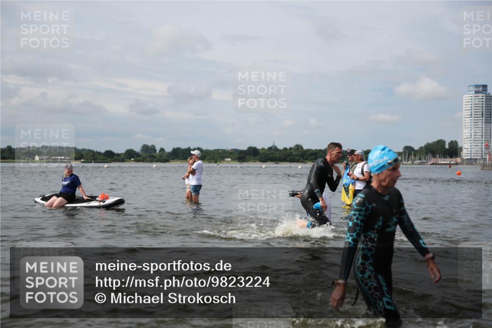 21.06.2026 - Viking Triathlon Michael Strokosch http://msf.ph/oto/9823224 21.06.2026 10:38:40 Schwimmen 53, 55, 144, 303, 397, 419, 546, 666 meine-sportfotos.de