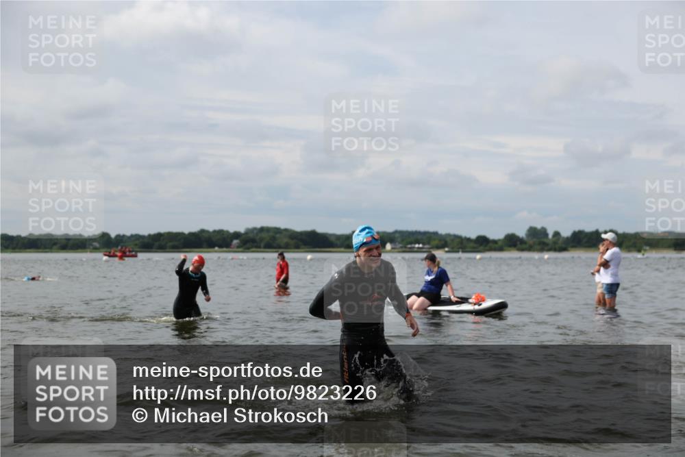 21.06.2026 - Viking Triathlon Michael Strokosch http://msf.ph/oto/9823226 21.06.2026 10:38:42 Schwimmen 53, 55, 144, 303, 397, 419, 546, 559, 666 meine-sportfotos.de