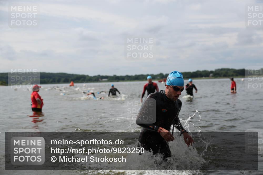 21.06.2026 - Viking Triathlon Michael Strokosch http://msf.ph/oto/9823250 21.06.2026 10:39:00 Schwimmen 152, 214, 232, 328, 340, 457, 559 meine-sportfotos.de