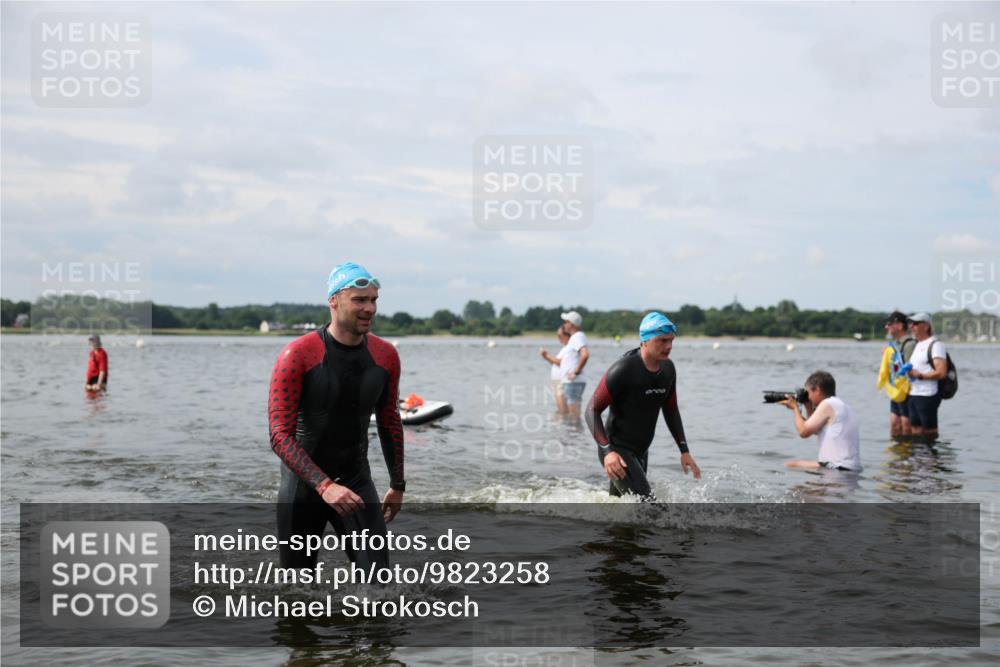 21.06.2026 - Viking Triathlon Michael Strokosch http://msf.ph/oto/9823258 21.06.2026 10:39:08 Schwimmen 152, 214, 232, 328, 340, 457 meine-sportfotos.de