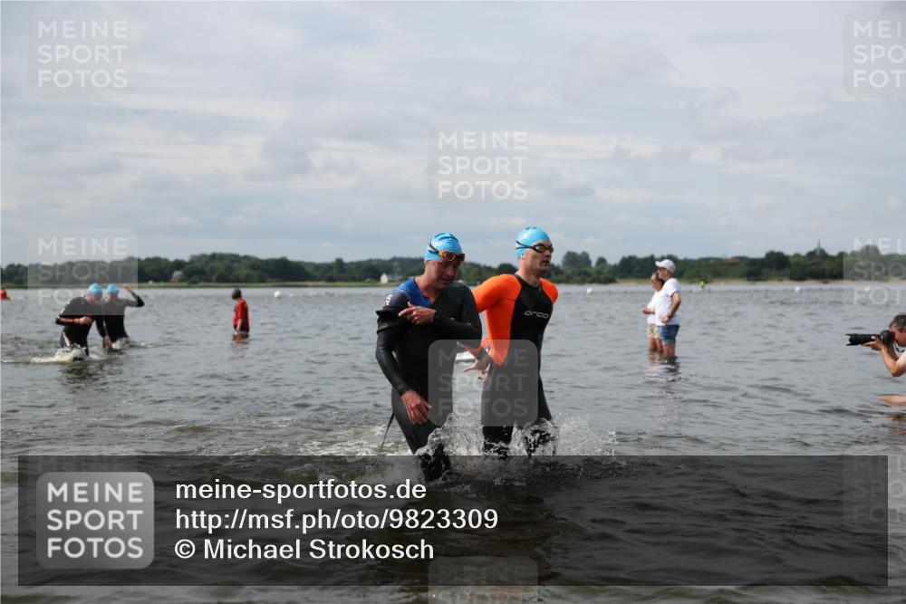 21.06.2026 - Viking Triathlon Michael Strokosch http://msf.ph/oto/9823309 21.06.2026 10:39:32 Schwimmen 229, 349, 400, 442, 485, 508, 519, 634 meine-sportfotos.de