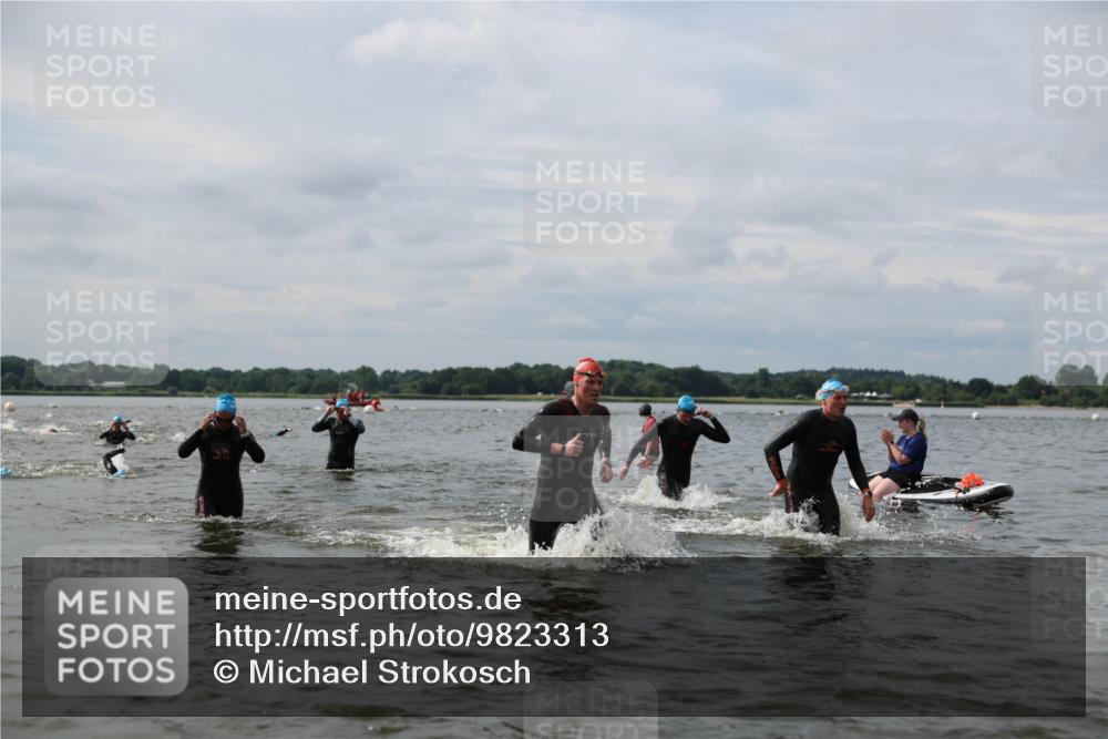 21.06.2026 - Viking Triathlon Michael Strokosch http://msf.ph/oto/9823313 21.06.2026 10:39:38 Schwimmen 125, 233, 349, 400, 442, 485, 493, 519, 634 meine-sportfotos.de