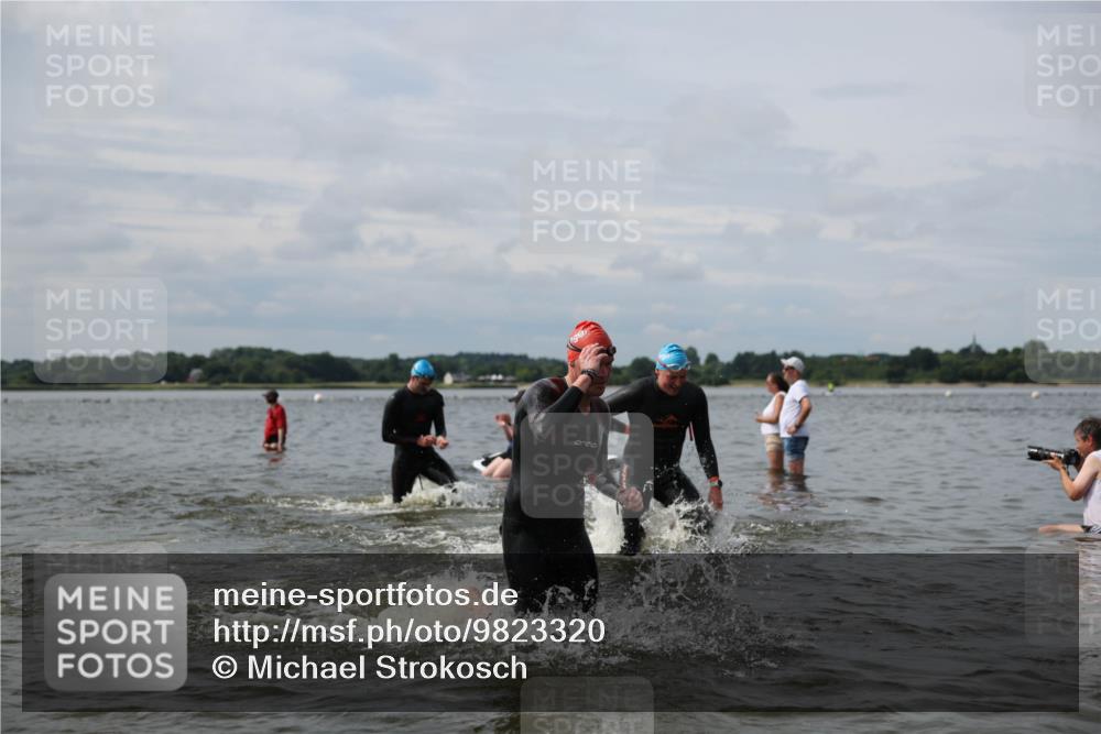 21.06.2026 - Viking Triathlon Michael Strokosch http://msf.ph/oto/9823320 21.06.2026 10:39:39 Schwimmen 125, 233, 349, 400, 442, 485, 493, 519, 634 meine-sportfotos.de
