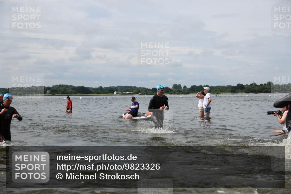 21.06.2026 - Viking Triathlon Michael Strokosch http://msf.ph/oto/9823326 21.06.2026 10:39:41 Schwimmen 125, 167, 233, 349, 442, 485, 493, 519, 634 meine-sportfotos.de
