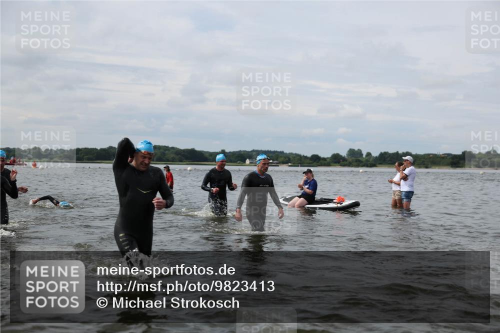 21.06.2026 - Viking Triathlon Michael Strokosch http://msf.ph/oto/9823413 21.06.2026 10:40:19 Schwimmen 34, 58, 150, 195, 227, 301, 312, 398, 425, 456, 460, 461, 496, 649 meine-sportfotos.de