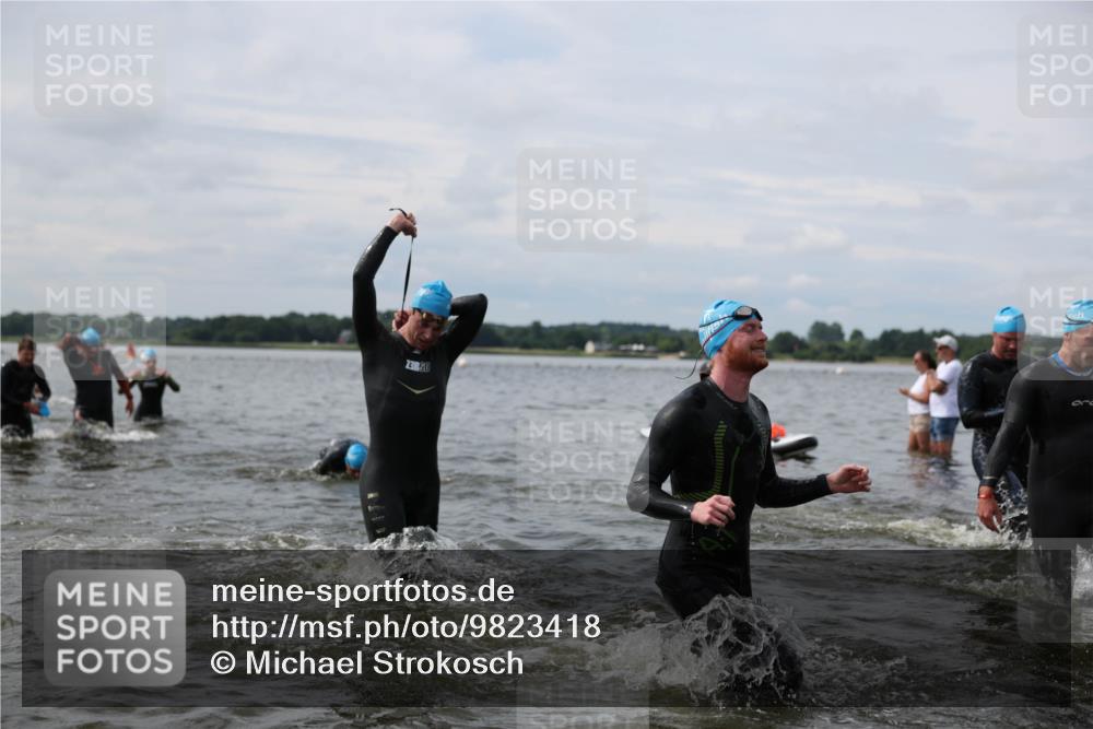21.06.2026 - Viking Triathlon Michael Strokosch http://msf.ph/oto/9823418 21.06.2026 10:40:22 Schwimmen 34, 58, 150, 195, 227, 301, 312, 355, 398, 425, 456, 461, 496, 616, 649 meine-sportfotos.de