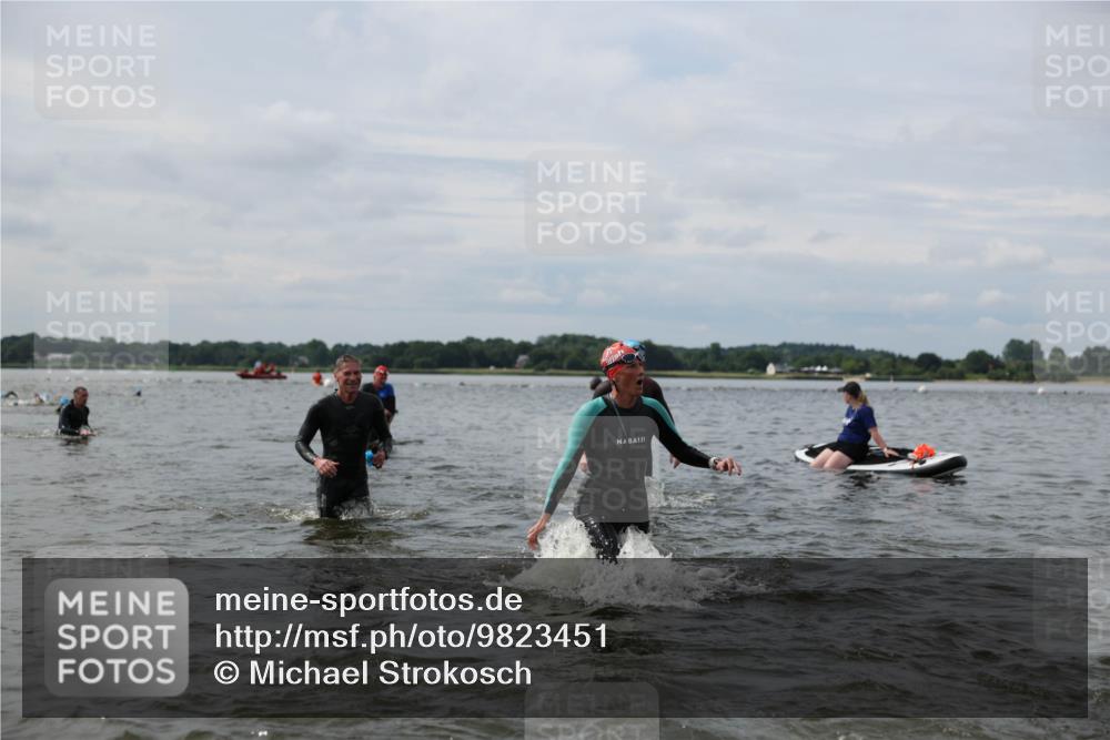 21.06.2026 - Viking Triathlon Michael Strokosch http://msf.ph/oto/9823451 21.06.2026 10:40:35 Schwimmen 195, 227, 312, 330, 355, 387, 456, 461, 616, 636, 667 meine-sportfotos.de