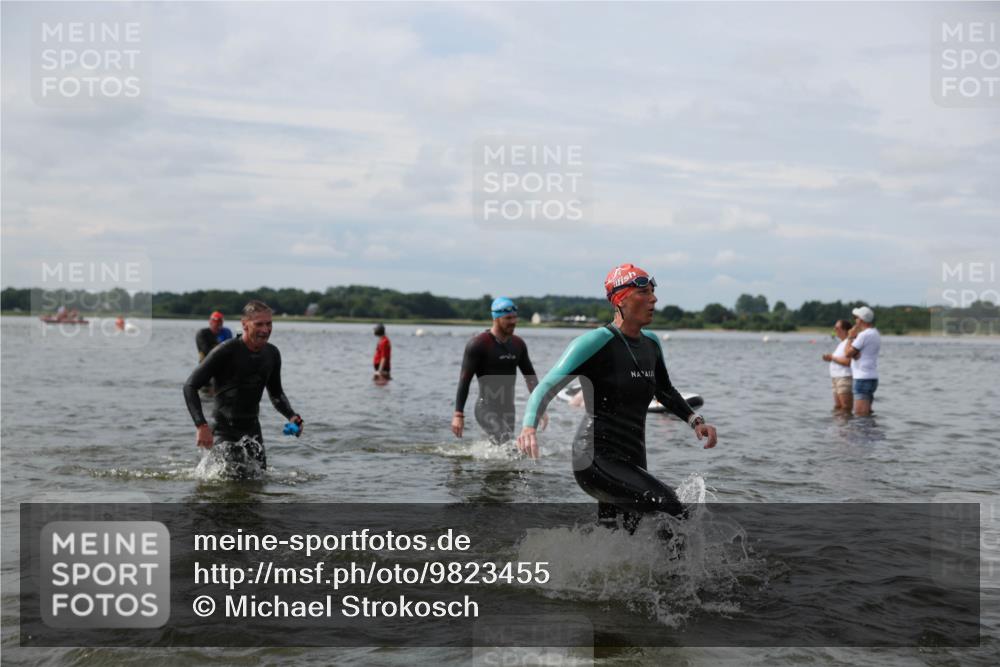 21.06.2026 - Viking Triathlon Michael Strokosch http://msf.ph/oto/9823455 21.06.2026 10:40:37 Schwimmen 227, 312, 330, 355, 387, 456, 461, 616, 636, 667 meine-sportfotos.de
