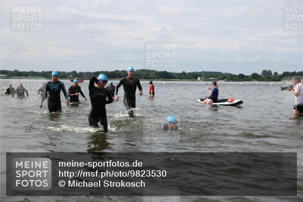 21.06.2026 - Viking Triathlon Michael Strokosch http://msf.ph/oto/9823530 21.06.2026 10:41:18 Schwimmen 95, 96, 143, 165, 179, 262, 327, 356, 429, 578, 608 meine-sportfotos.de