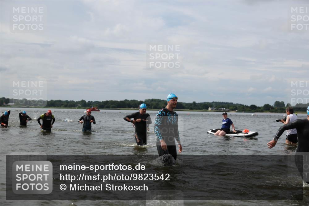 21.06.2026 - Viking Triathlon Michael Strokosch http://msf.ph/oto/9823542 21.06.2026 10:41:23 Schwimmen 96, 143, 165, 179, 262, 327, 429, 522, 578, 608, 655 meine-sportfotos.de