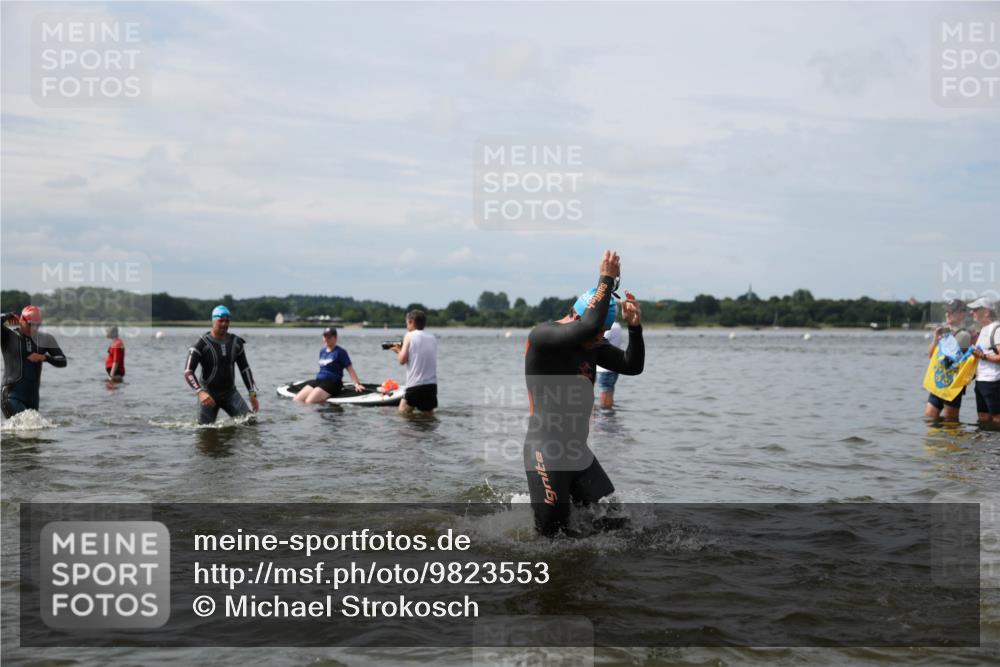21.06.2026 - Viking Triathlon Michael Strokosch http://msf.ph/oto/9823553 21.06.2026 10:41:27 Schwimmen 96, 143, 165, 262, 327, 339, 429, 452, 522, 578, 608, 655 meine-sportfotos.de