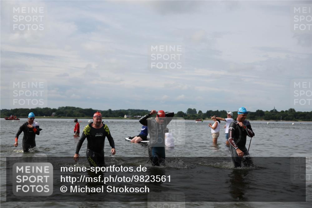 21.06.2026 - Viking Triathlon Michael Strokosch http://msf.ph/oto/9823561 21.06.2026 10:41:31 Schwimmen 83, 143, 162, 165, 262, 327, 339, 429, 452, 522, 608, 655 meine-sportfotos.de