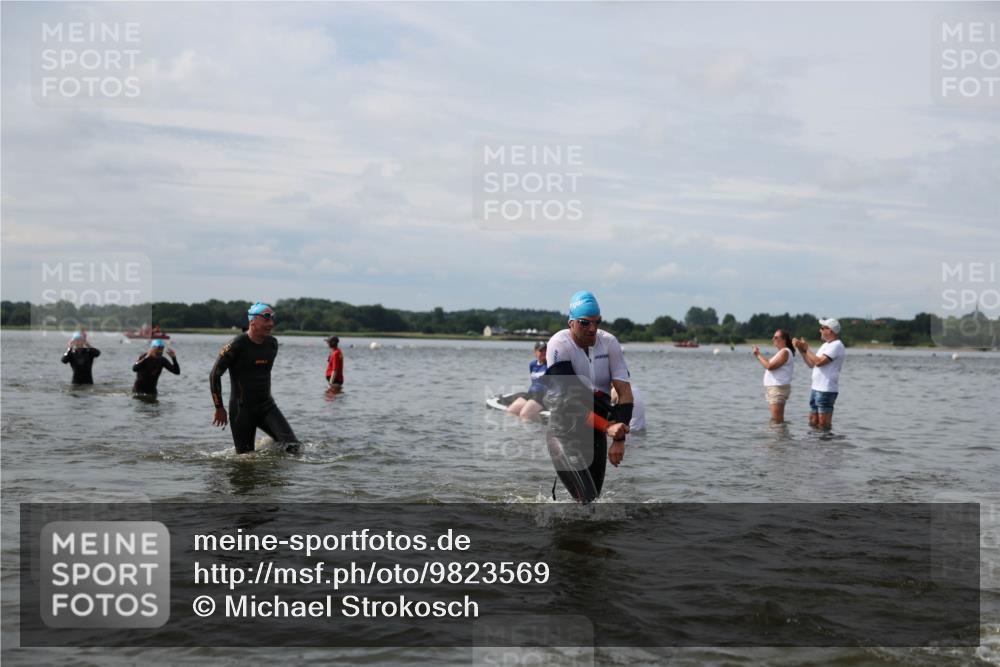 21.06.2026 - Viking Triathlon Michael Strokosch http://msf.ph/oto/9823569 21.06.2026 10:41:35 Schwimmen 63, 83, 143, 162, 262, 339, 452, 522, 552, 608, 655 meine-sportfotos.de