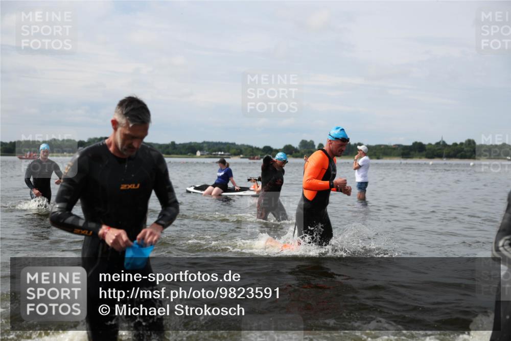 21.06.2026 - Viking Triathlon Michael Strokosch http://msf.ph/oto/9823591 21.06.2026 10:41:44 Schwimmen 44, 63, 83, 134, 162, 339, 438, 452, 522, 552, 655 meine-sportfotos.de