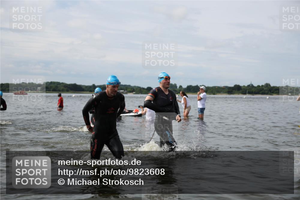 21.06.2026 - Viking Triathlon Michael Strokosch http://msf.ph/oto/9823608 21.06.2026 10:41:58 Schwimmen 44, 63, 86, 94, 134, 188, 193, 266, 279, 399, 438, 492, 516, 552 meine-sportfotos.de