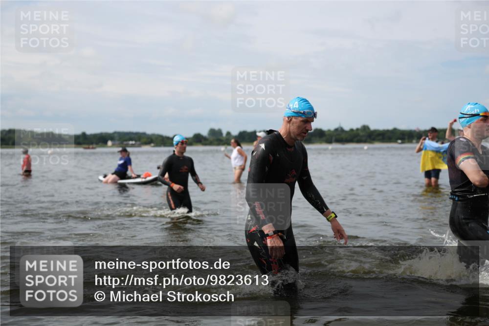 21.06.2026 - Viking Triathlon Michael Strokosch http://msf.ph/oto/9823613 21.06.2026 10:41:59 Schwimmen 44, 86, 94, 134, 188, 193, 266, 279, 399, 438, 492, 516 meine-sportfotos.de
