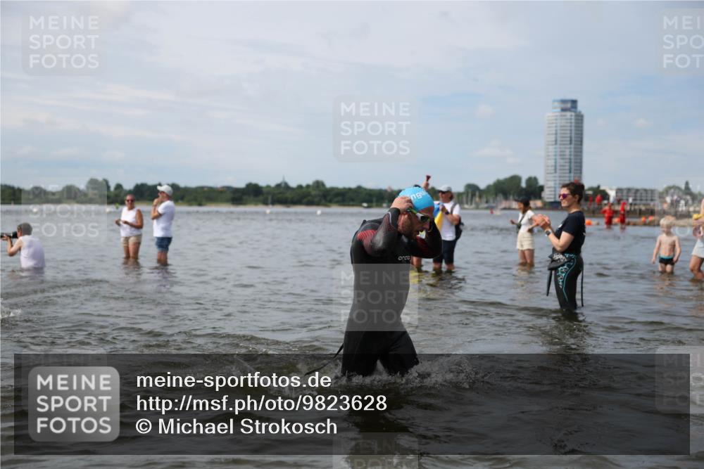 21.06.2026 - Viking Triathlon Michael Strokosch http://msf.ph/oto/9823628 21.06.2026 10:42:05 Schwimmen 44, 86, 94, 134, 188, 193, 266, 279, 296, 399, 438, 492, 516 meine-sportfotos.de