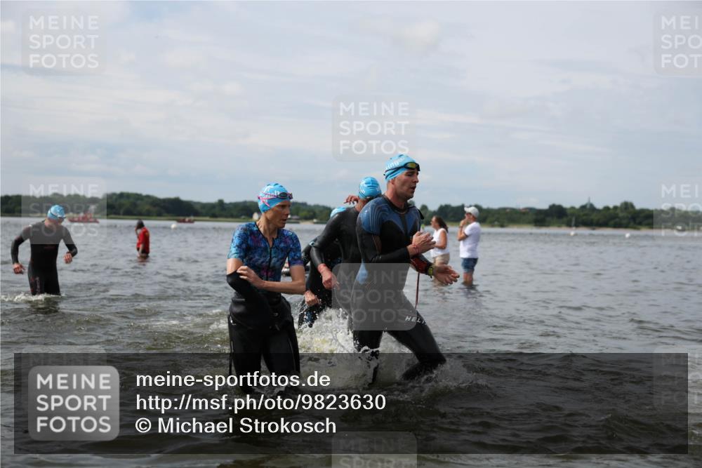 21.06.2026 - Viking Triathlon Michael Strokosch http://msf.ph/oto/9823630 21.06.2026 10:42:06 Schwimmen 72, 86, 94, 134, 188, 193, 266, 279, 296, 399, 438, 492, 516 meine-sportfotos.de