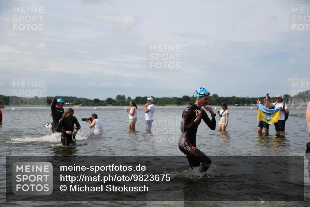 21.06.2026 - Viking Triathlon Michael Strokosch http://msf.ph/oto/9823675 21.06.2026 10:42:24 Schwimmen 41, 45, 72, 166, 296, 348, 384, 393, 436 meine-sportfotos.de