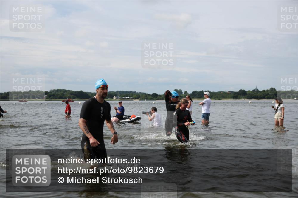 21.06.2026 - Viking Triathlon Michael Strokosch http://msf.ph/oto/9823679 21.06.2026 10:42:26 Schwimmen 41, 45, 72, 166, 175, 296, 348, 384, 393, 436 meine-sportfotos.de