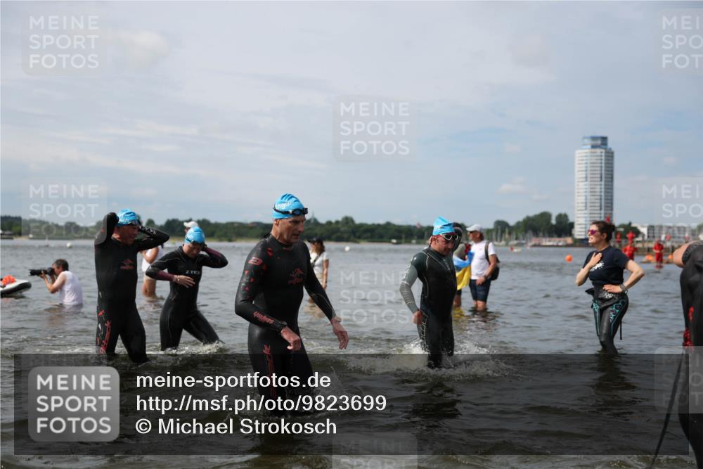 21.06.2026 - Viking Triathlon Michael Strokosch http://msf.ph/oto/9823699 21.06.2026 10:42:39 Schwimmen 41, 166, 175, 177, 213, 225, 268, 384, 436, 479, 520 meine-sportfotos.de