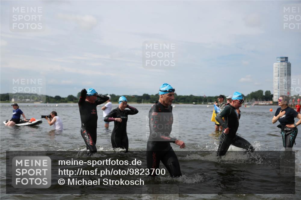 21.06.2026 - Viking Triathlon Michael Strokosch http://msf.ph/oto/9823700 21.06.2026 10:42:40 Schwimmen 41, 153, 166, 175, 177, 213, 225, 268, 384, 436, 479, 520 meine-sportfotos.de