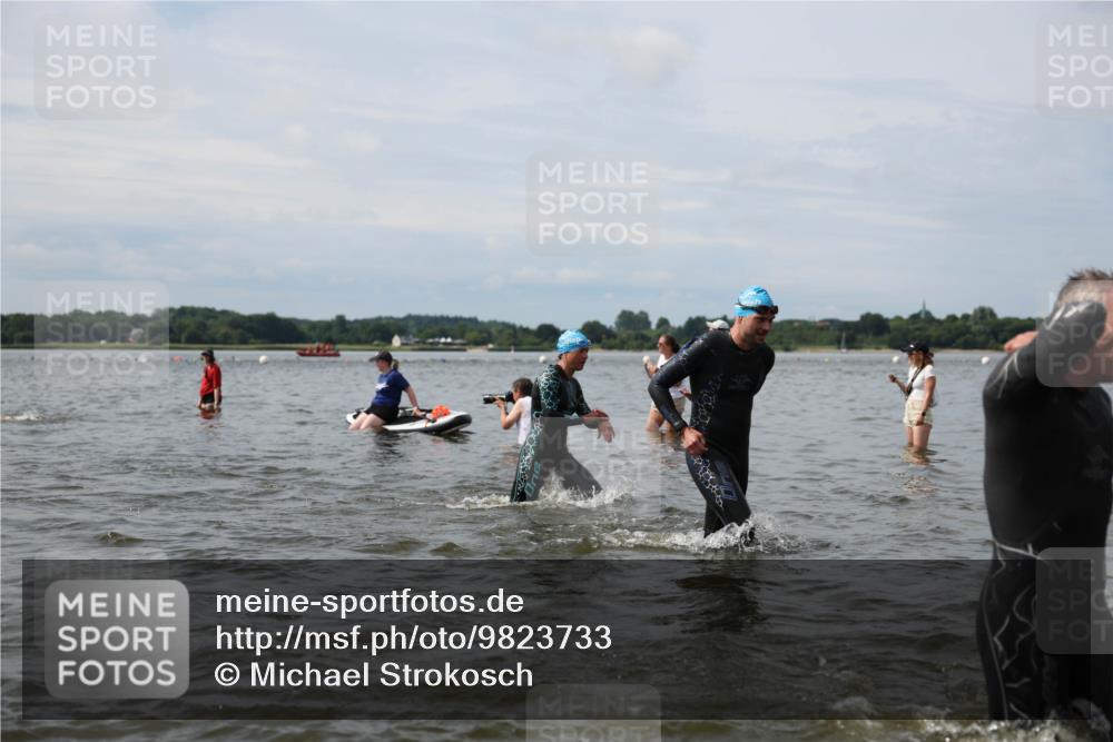 21.06.2026 - Viking Triathlon Michael Strokosch http://msf.ph/oto/9823733 21.06.2026 10:42:55 Schwimmen 88, 153, 177, 225, 259, 286, 479, 482, 489, 505, 511, 520, 619 meine-sportfotos.de