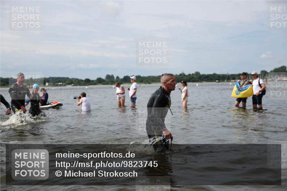 21.06.2026 - Viking Triathlon Michael Strokosch http://msf.ph/oto/9823745 21.06.2026 10:43:04 Schwimmen 69, 88, 153, 225, 251, 259, 286, 473, 482, 489, 505, 511, 528, 533, 619, 645 meine-sportfotos.de