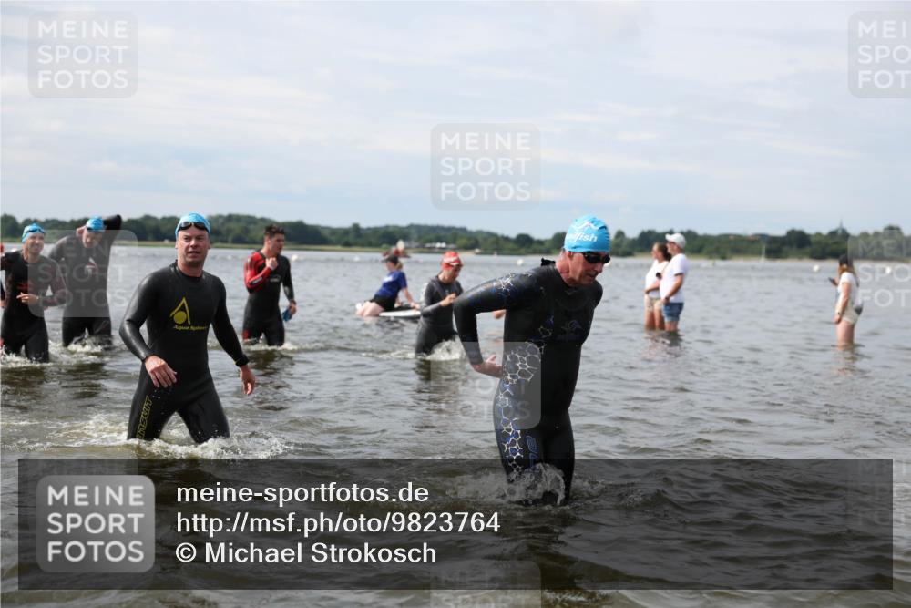 21.06.2026 - Viking Triathlon Michael Strokosch http://msf.ph/oto/9823764 21.06.2026 10:43:14 Schwimmen 69, 93, 251, 259, 287, 459, 473, 482, 489, 505, 511, 521, 528, 533, 618, 619, 645 meine-sportfotos.de