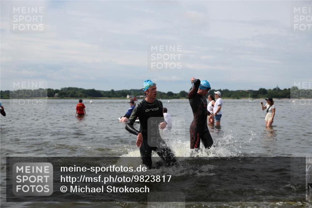 21.06.2026 - Viking Triathlon Michael Strokosch http://msf.ph/oto/9823817 21.06.2026 10:43:43 Schwimmen 163, 208, 220, 230, 231, 234, 247, 248, 351, 444, 464, 550, 614, 663 meine-sportfotos.de