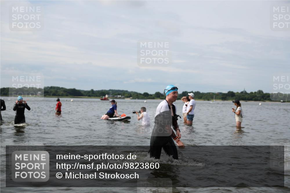 21.06.2026 - Viking Triathlon Michael Strokosch http://msf.ph/oto/9823860 21.06.2026 10:44:03 Schwimmen 22, 139, 208, 247, 318, 423, 444, 464, 602, 617, 632, 641 meine-sportfotos.de