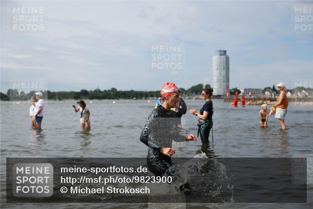 21.06.2026 - Viking Triathlon Michael Strokosch http://msf.ph/oto/9823900 21.06.2026 10:44:30 Schwimmen 531, 590, 601 meine-sportfotos.de