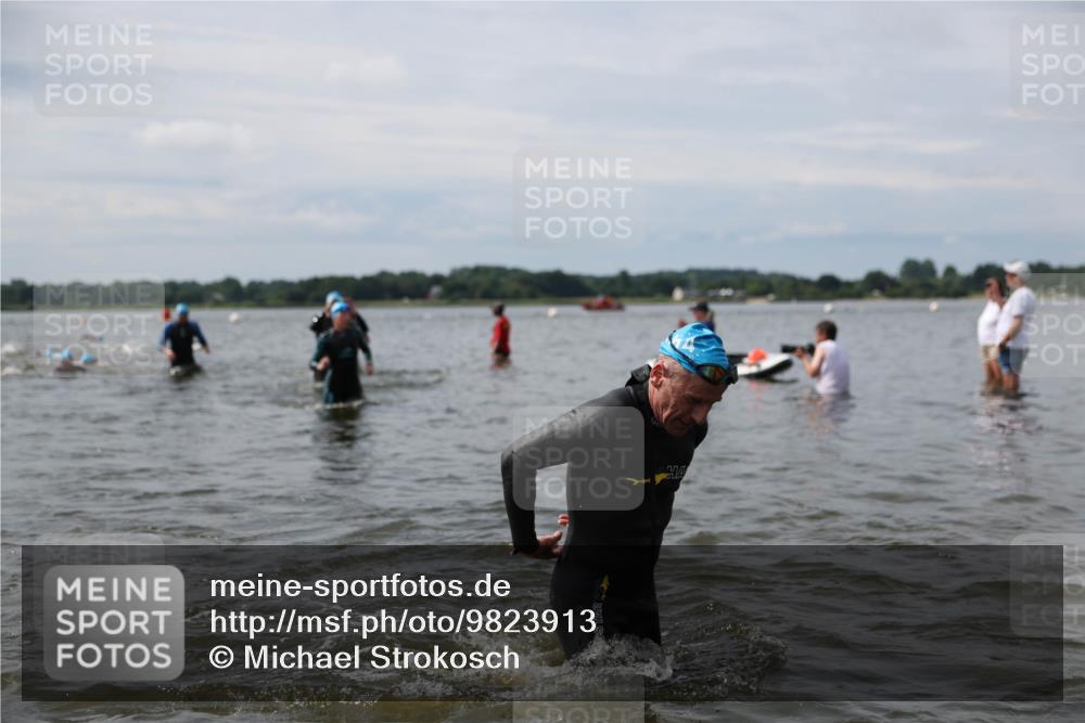 21.06.2026 - Viking Triathlon Michael Strokosch http://msf.ph/oto/9823913 21.06.2026 10:44:39 Schwimmen 276, 350, 377, 531, 590, 658 meine-sportfotos.de