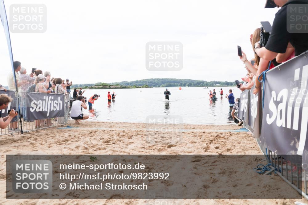 21.06.2026 - Viking Triathlon Michael Strokosch http://msf.ph/oto/9823992 21.06.2026 10:24:25 Schwimmen  meine-sportfotos.de
