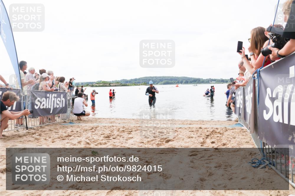 21.06.2026 - Viking Triathlon Michael Strokosch http://msf.ph/oto/9824015 21.06.2026 10:24:33 Schwimmen 517 meine-sportfotos.de