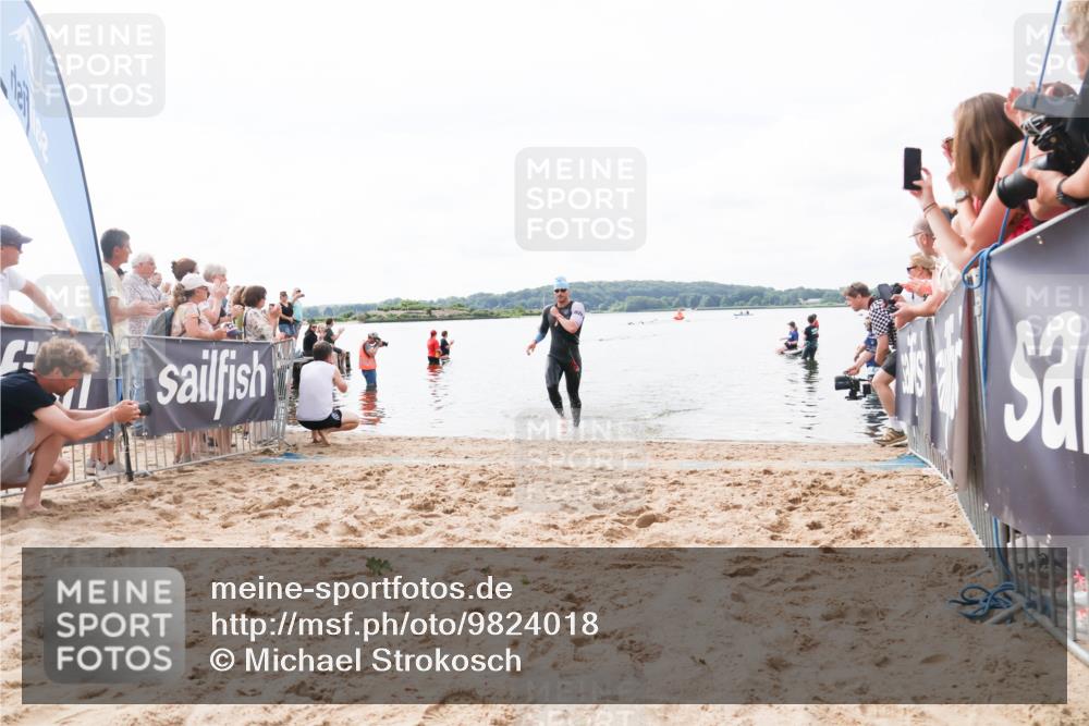 21.06.2026 - Viking Triathlon Michael Strokosch http://msf.ph/oto/9824018 21.06.2026 10:24:34 Schwimmen 517 meine-sportfotos.de