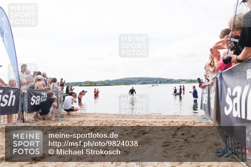 21.06.2026 - Viking Triathlon Michael Strokosch http://msf.ph/oto/9824038 21.06.2026 10:24:51 Schwimmen 9 meine-sportfotos.de