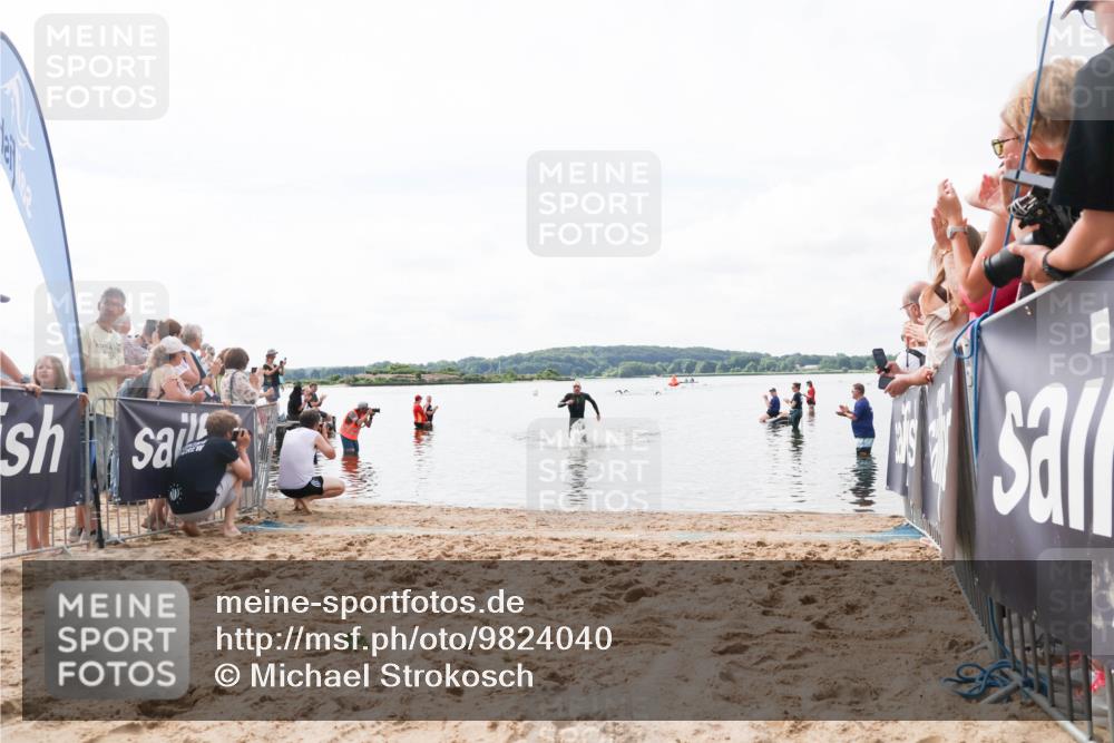 21.06.2026 - Viking Triathlon Michael Strokosch http://msf.ph/oto/9824040 21.06.2026 10:24:52 Schwimmen 9 meine-sportfotos.de
