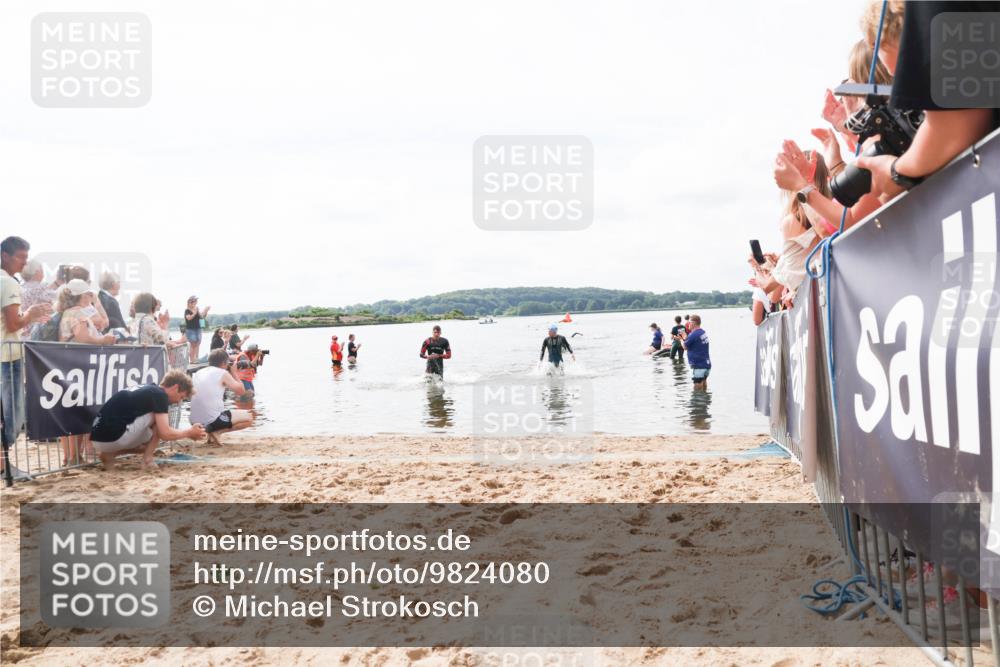 21.06.2026 - Viking Triathlon Michael Strokosch http://msf.ph/oto/9824080 21.06.2026 10:25:31 Schwimmen 1, 189 meine-sportfotos.de