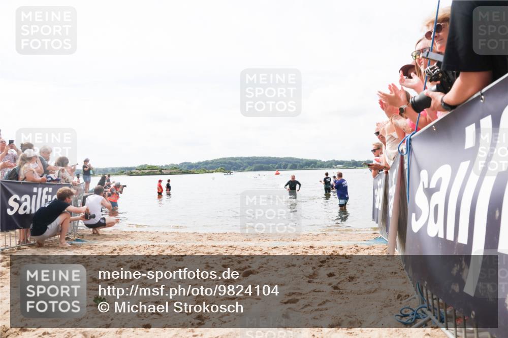 21.06.2026 - Viking Triathlon Michael Strokosch http://msf.ph/oto/9824104 21.06.2026 10:25:39 Schwimmen 1, 4, 189 meine-sportfotos.de