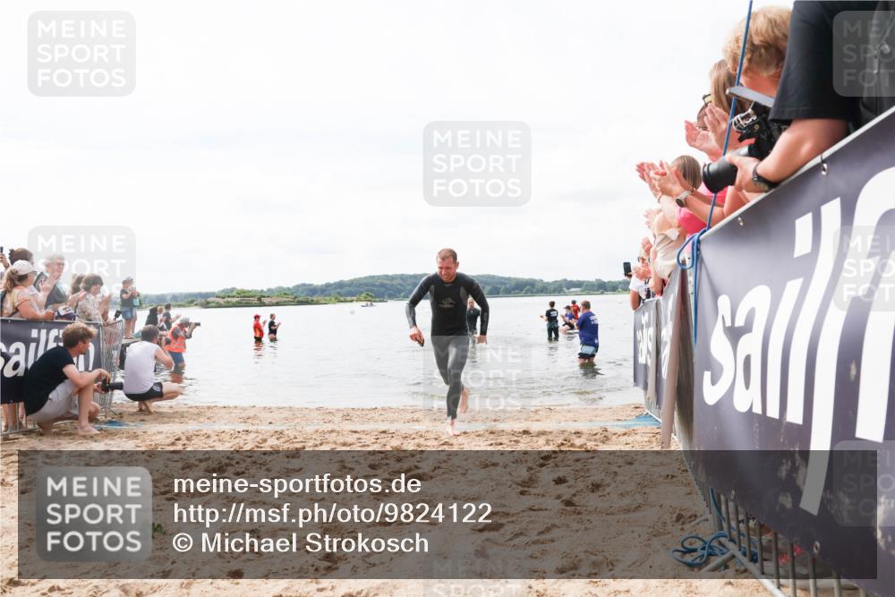 21.06.2026 - Viking Triathlon Michael Strokosch http://msf.ph/oto/9824122 21.06.2026 10:25:45 Schwimmen 4, 10 meine-sportfotos.de
