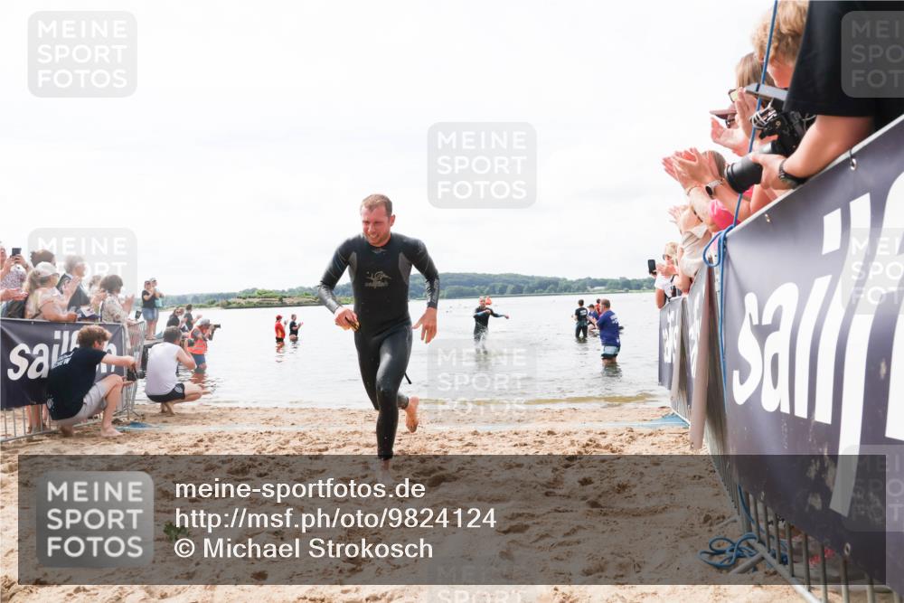 21.06.2026 - Viking Triathlon Michael Strokosch http://msf.ph/oto/9824124 21.06.2026 10:25:45 Schwimmen 4, 10 meine-sportfotos.de