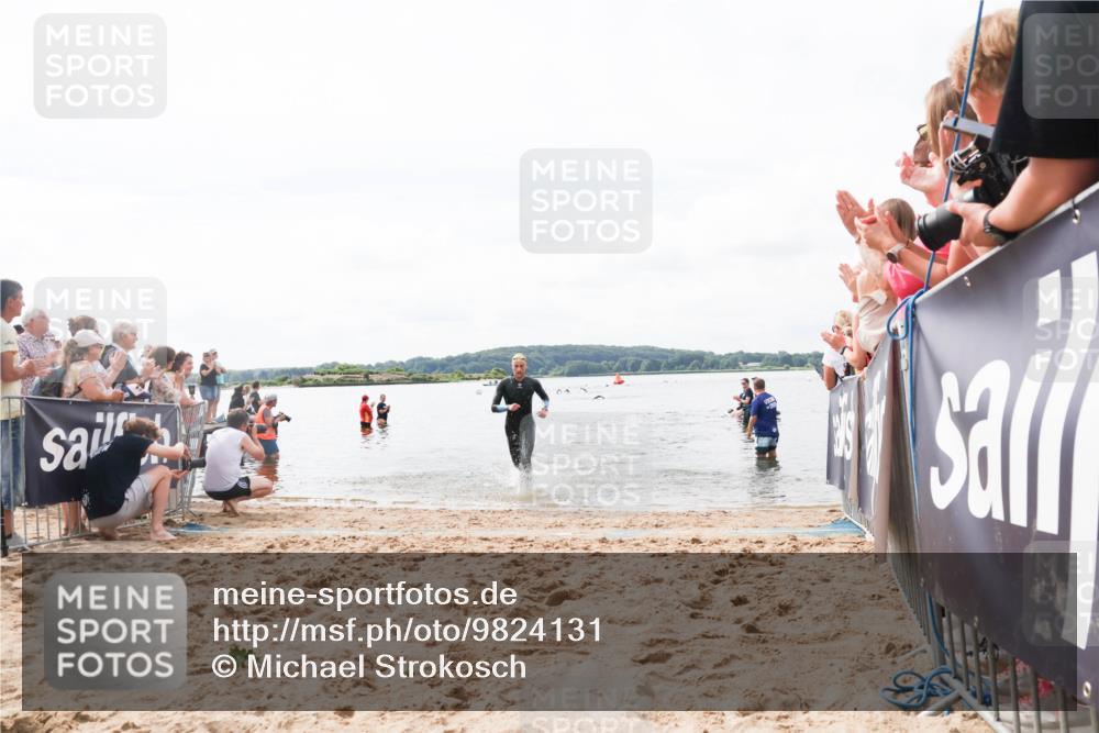 21.06.2026 - Viking Triathlon Michael Strokosch http://msf.ph/oto/9824131 21.06.2026 10:25:48 Schwimmen 4, 8, 10 meine-sportfotos.de