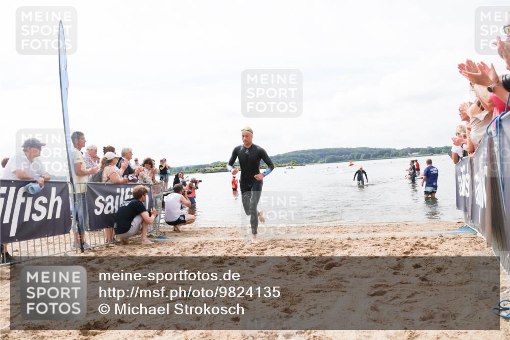 21.06.2026 - Viking Triathlon Michael Strokosch http://msf.ph/oto/9824135 21.06.2026 10:25:49 Schwimmen 4, 8, 10 meine-sportfotos.de
