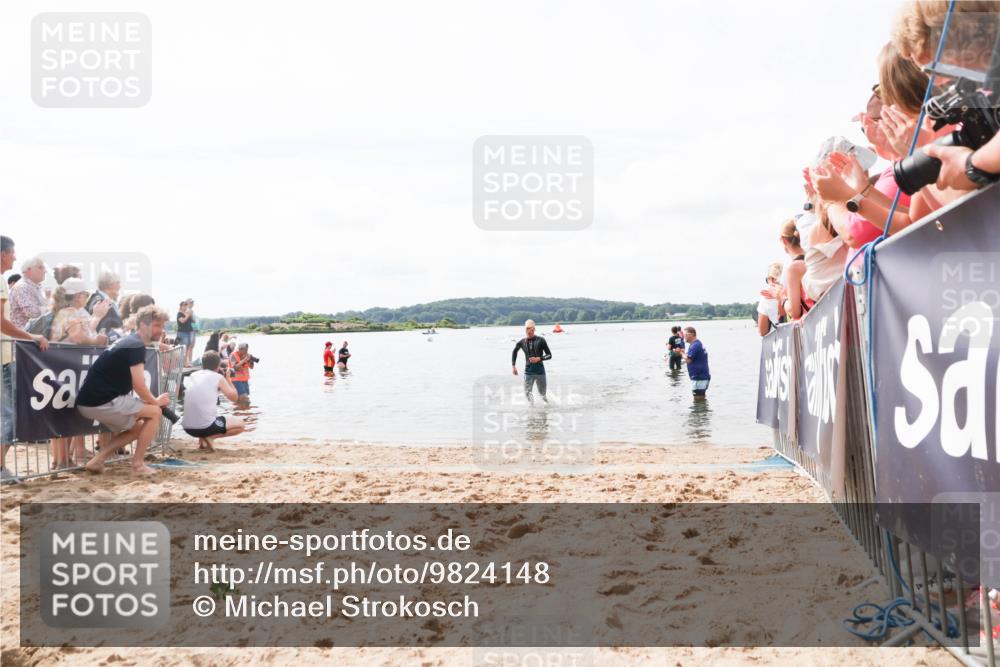 21.06.2026 - Viking Triathlon Michael Strokosch http://msf.ph/oto/9824148 21.06.2026 10:25:54 Schwimmen 8, 10 meine-sportfotos.de