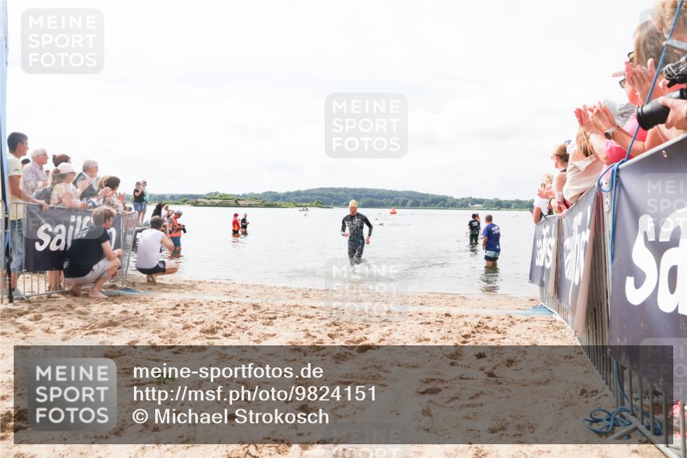 21.06.2026 - Viking Triathlon Michael Strokosch http://msf.ph/oto/9824151 21.06.2026 10:25:55 Schwimmen 8, 10 meine-sportfotos.de