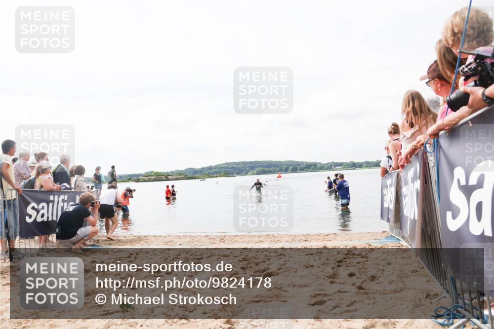 21.06.2026 - Viking Triathlon Michael Strokosch http://msf.ph/oto/9824178 21.06.2026 10:26:10 Schwimmen 2 meine-sportfotos.de