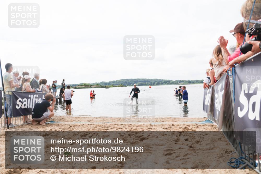 21.06.2026 - Viking Triathlon Michael Strokosch http://msf.ph/oto/9824196 21.06.2026 10:26:16 Schwimmen 2 meine-sportfotos.de